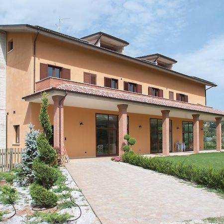 Casa Delfico Ristoro In Famiglia Guest House Teramo Bagian luar foto